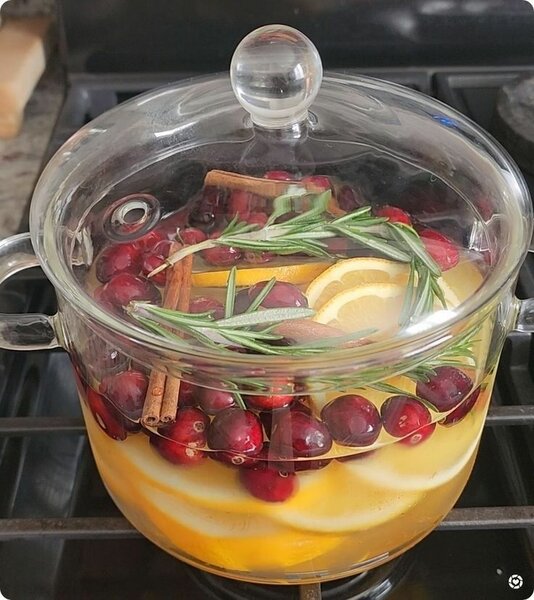 Glass cooking pot