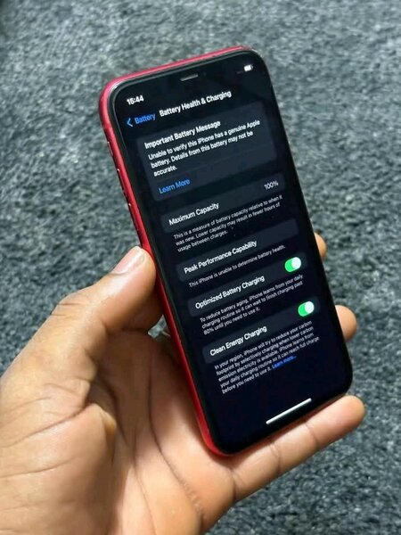 iPhone 11 rouge, 128 Go