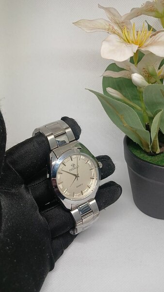 Quality wrist watch