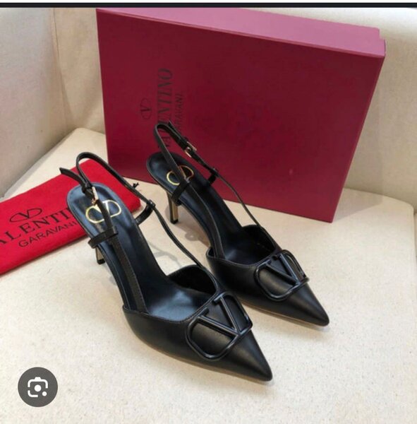 Valentine heel