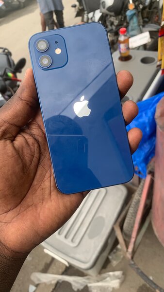 iPhone 12