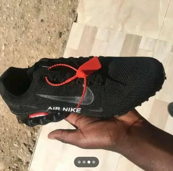 Nike ultra sneakers