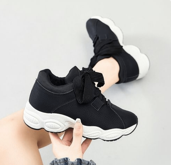 Ladies sneakers Shoes