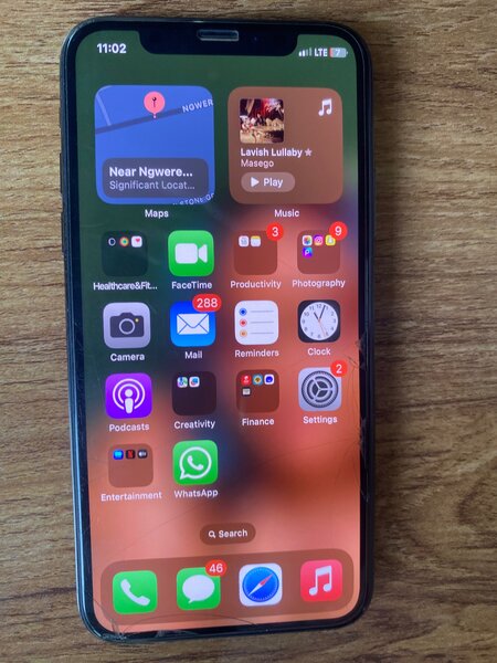 iPhone XS