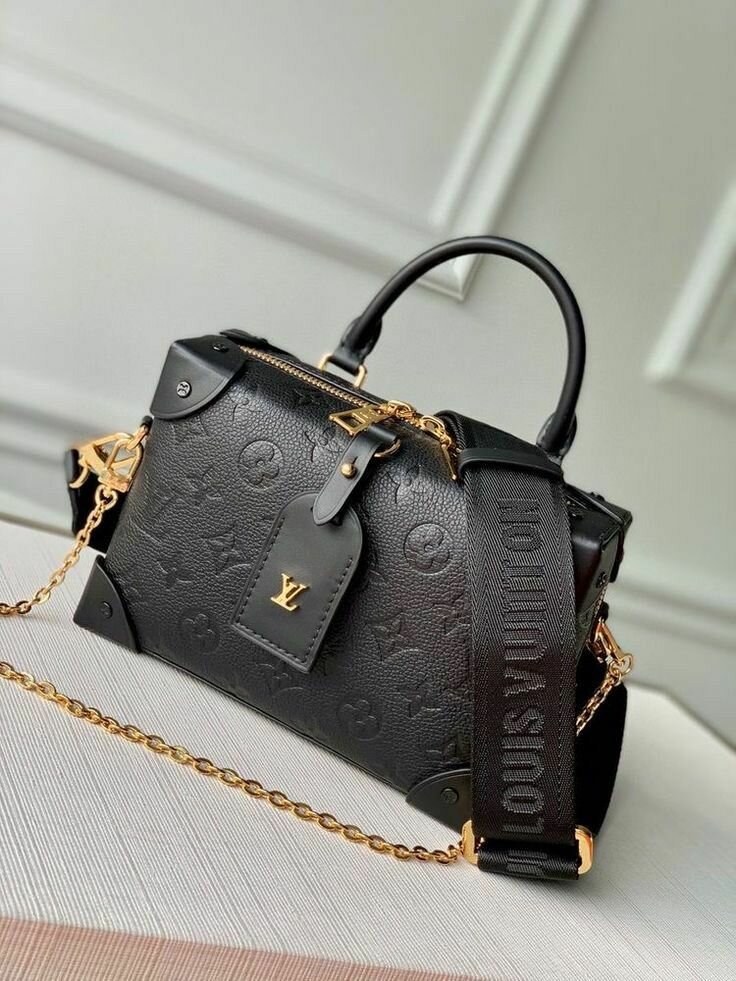 LADIES PURSE