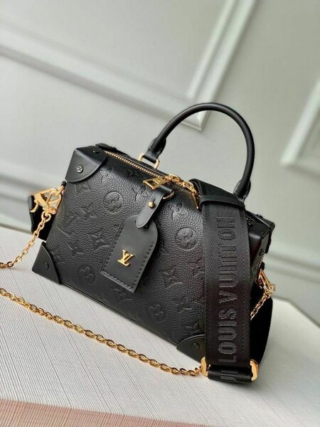 LADIES PURSE