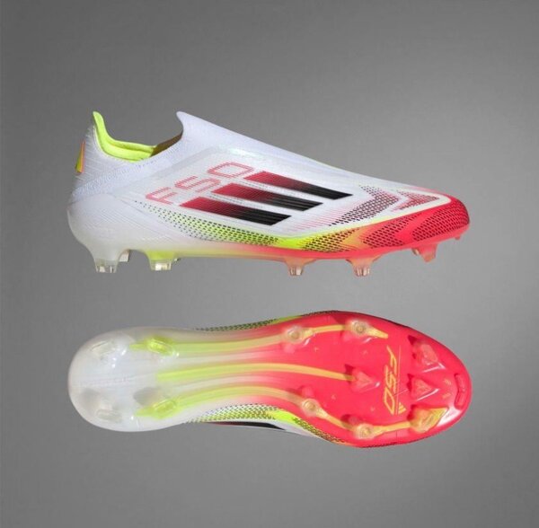Chaussures de football légères