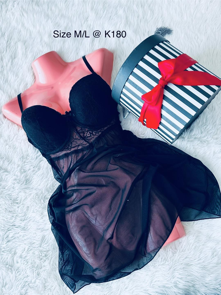 Lingerie noir