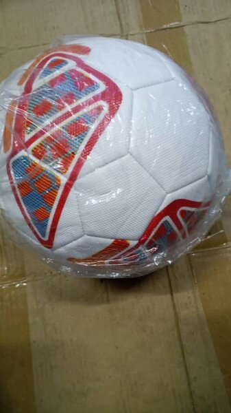 Ballon de football résistant