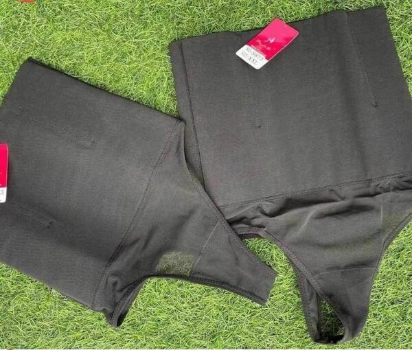 Gaine string