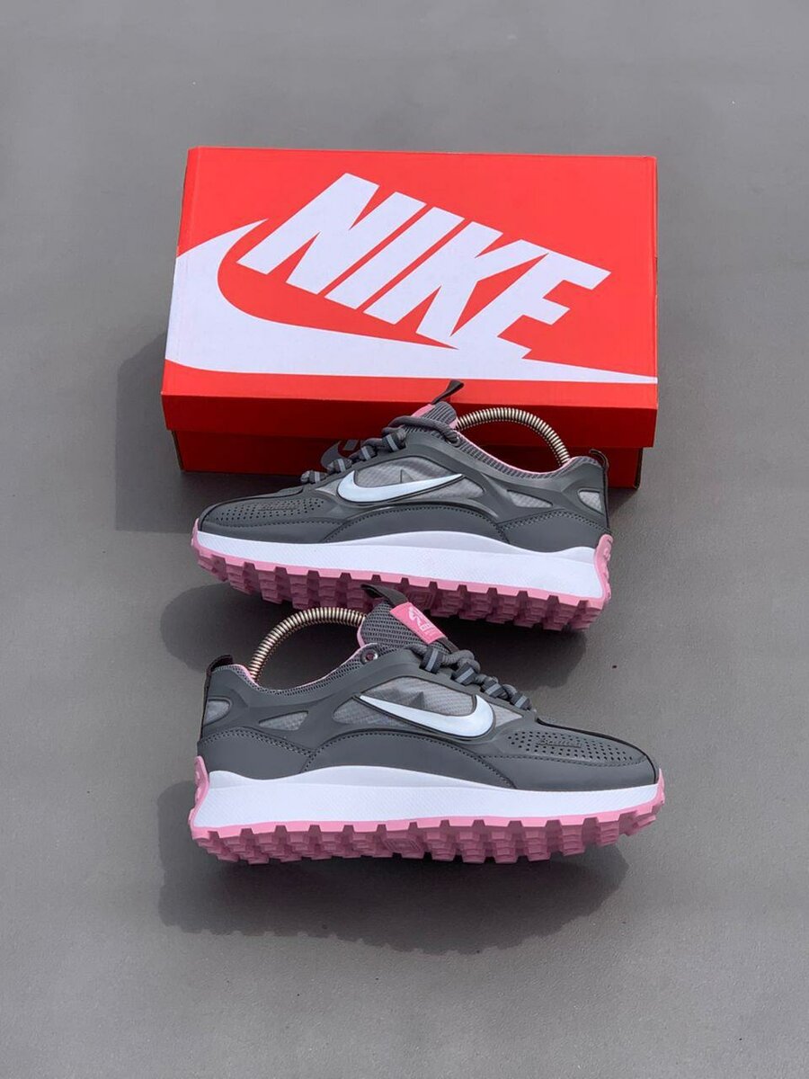 Nike Baskets Femme Gris Rose
