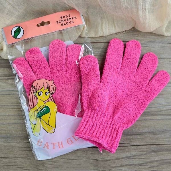 Exfoliating gloves