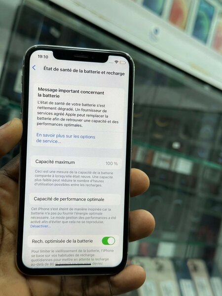 iPhone X