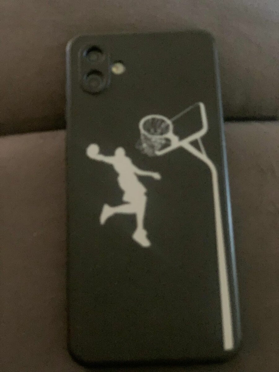Samsung F04