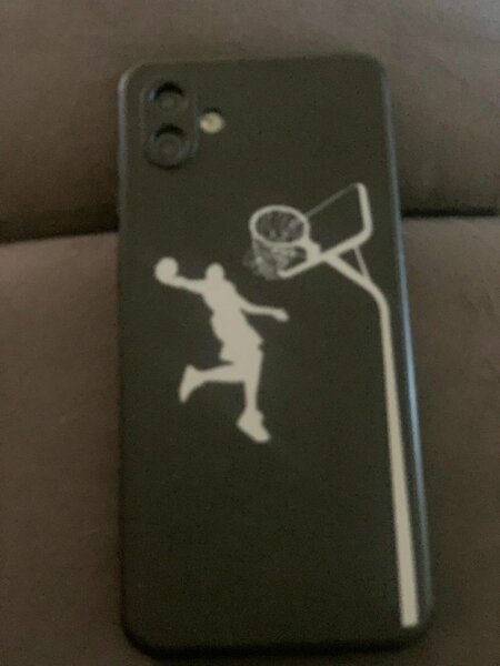Samsung F04
