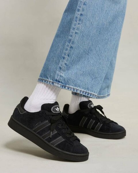 Adidas campus