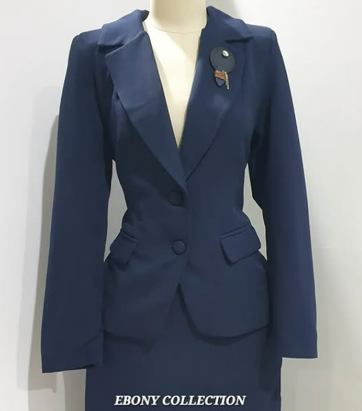 Skirt suit set