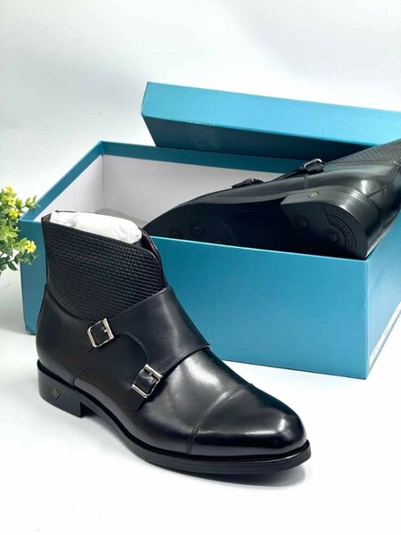 Dress boots