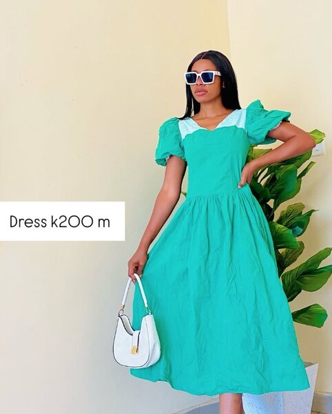 Elegant  dress m