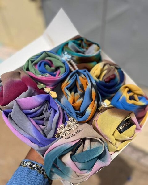 Box, coffret hijab multicolore