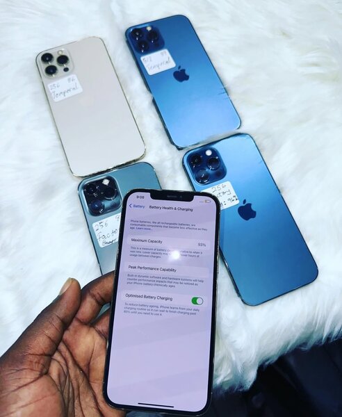 iPhone 12 Pro Max