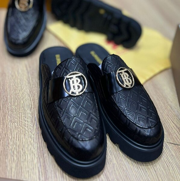 Mens footwear