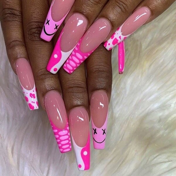 Press on nails