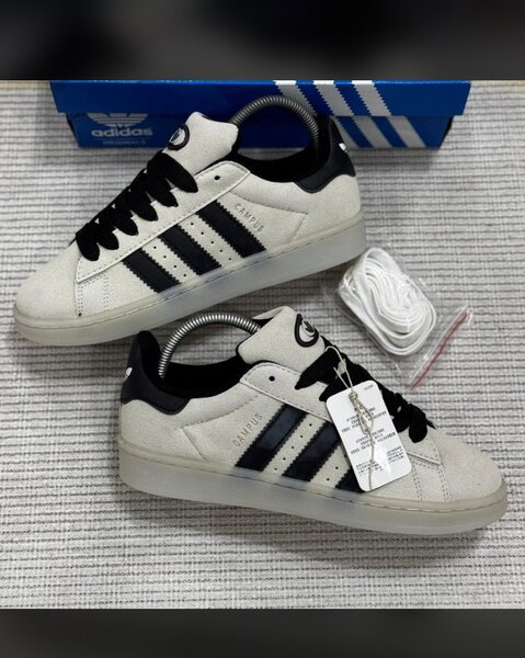 Adidas campus