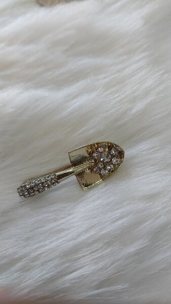 Rhinestone shovel