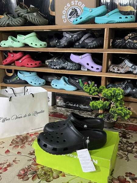 Crocs CLASSIC