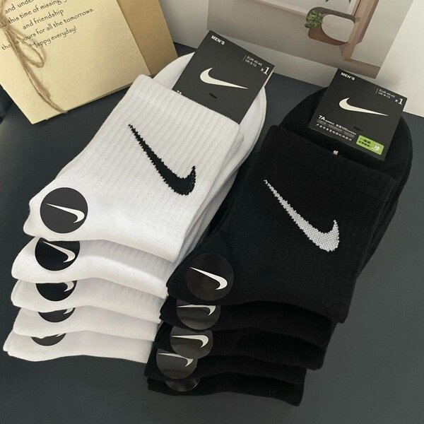 NIKE SOCKS