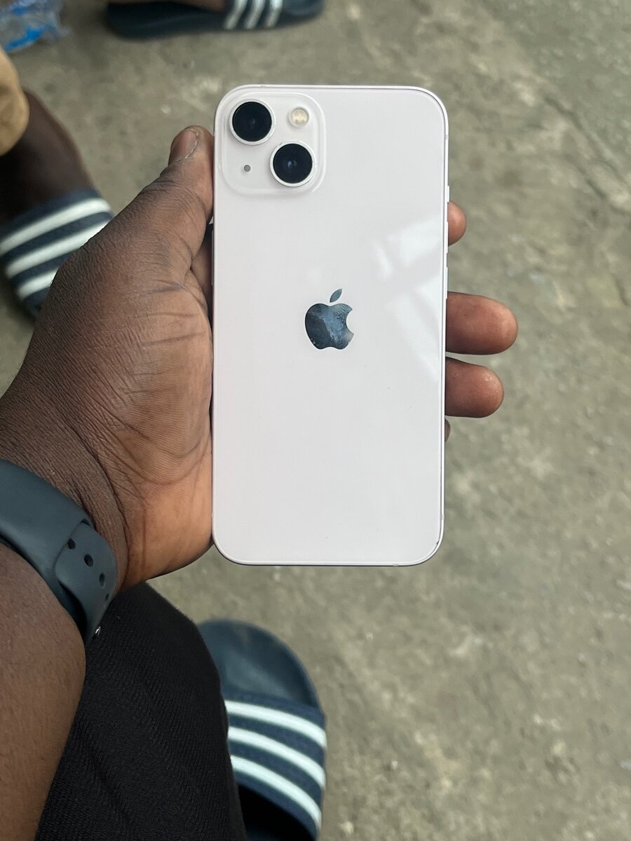 IPHONE 13 Simple 64G