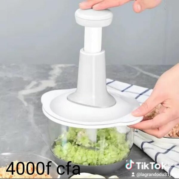 Hachoir 1,5L