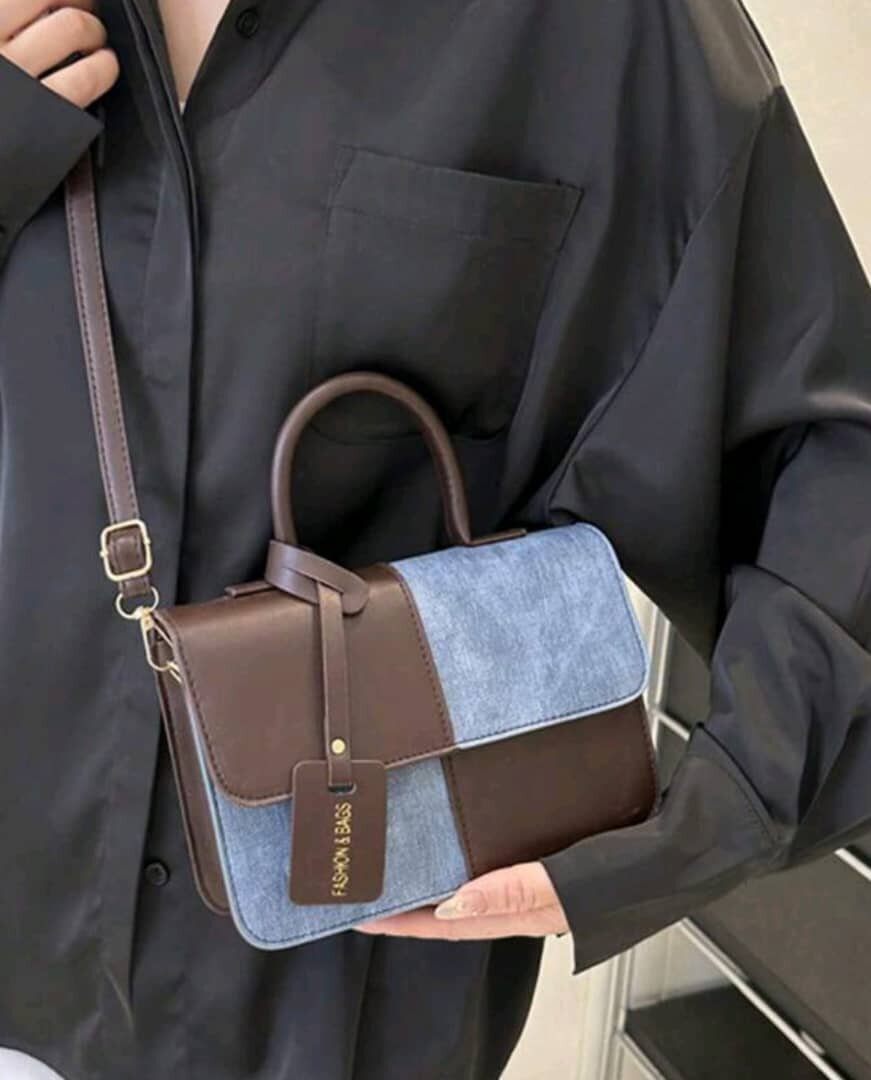 Ladies hand bag