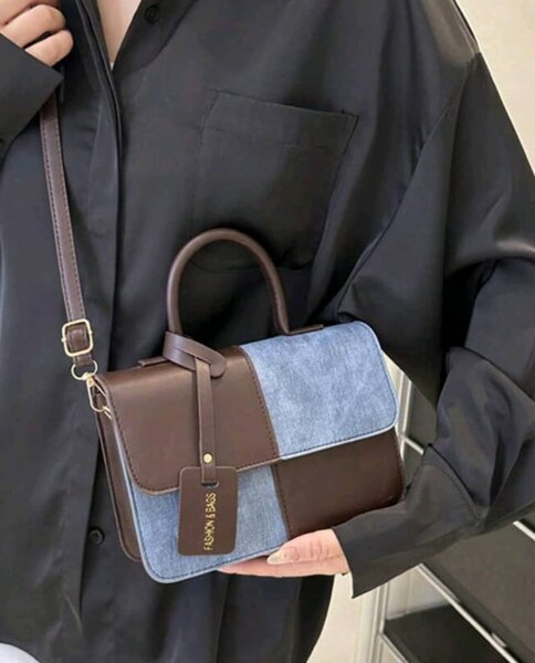 Ladies hand bag