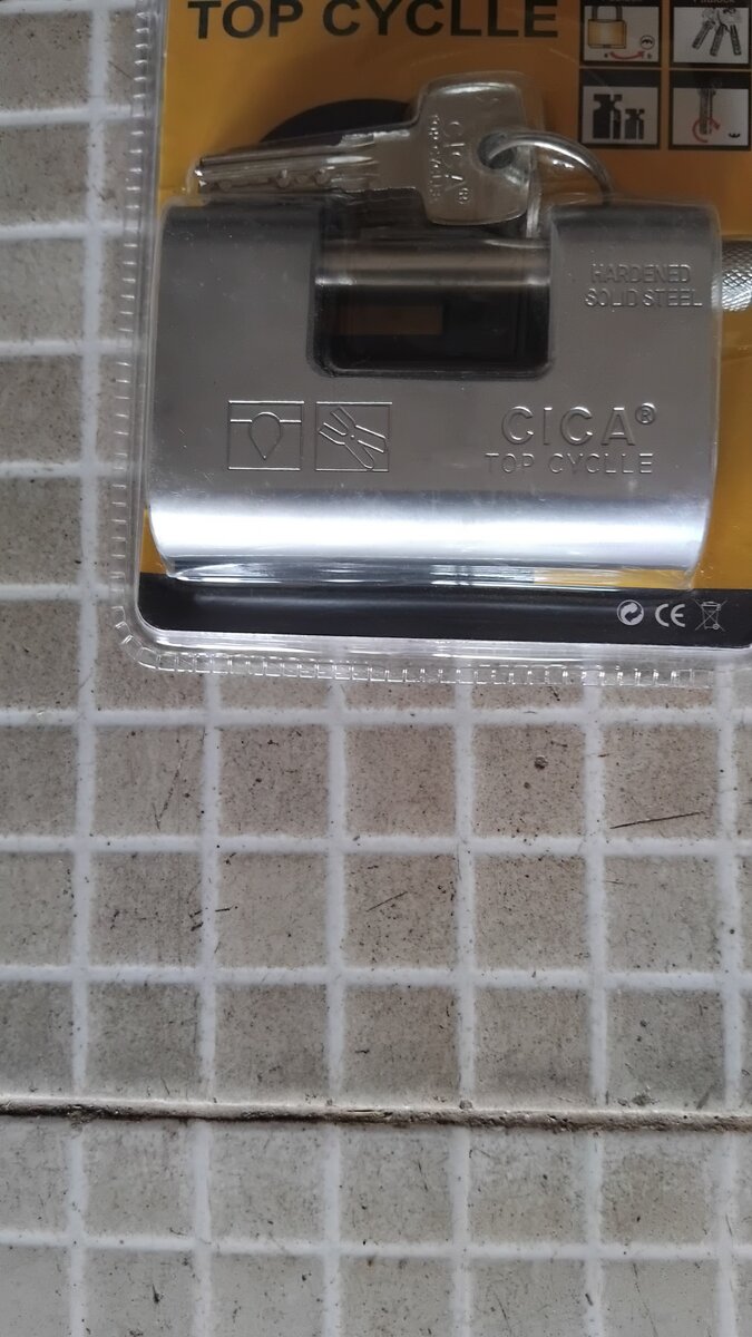 Cica Padlock
