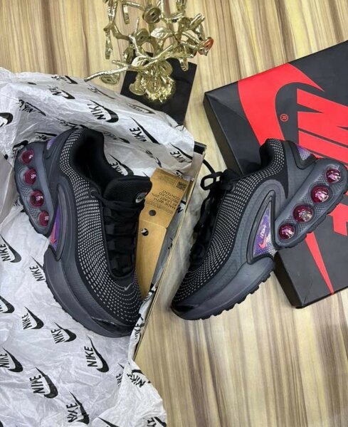 Baskets modernes confortables