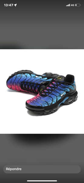 Nike model TN