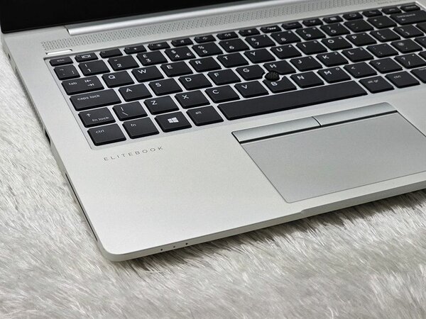 HP Elitebook 830 G6