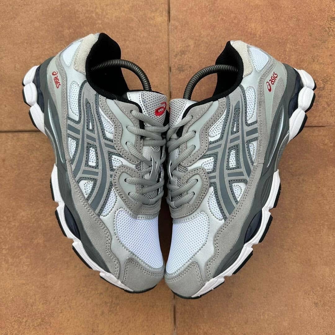 ASICS