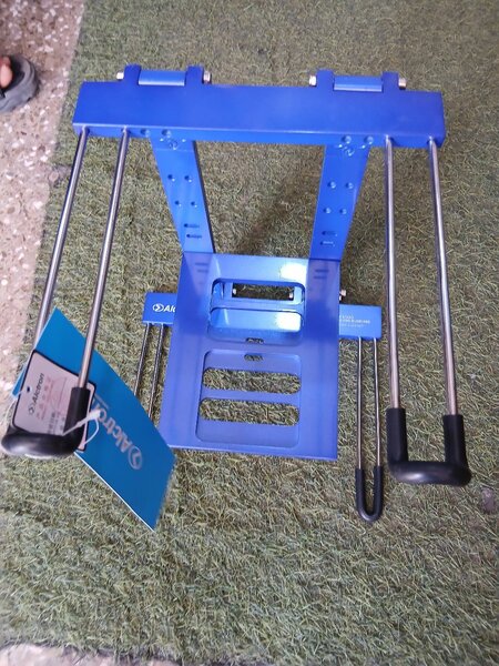 Laptop stand