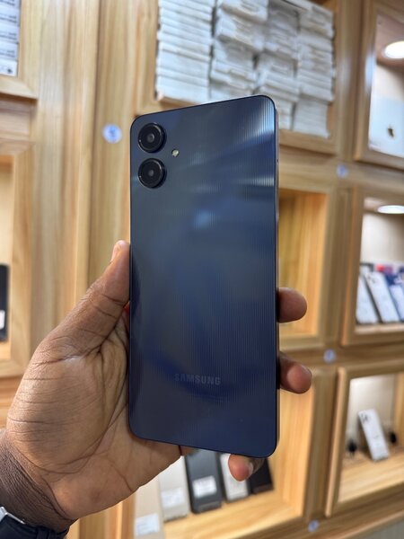 Samsung A06