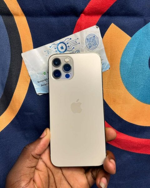 iPhone 12 Pro Max