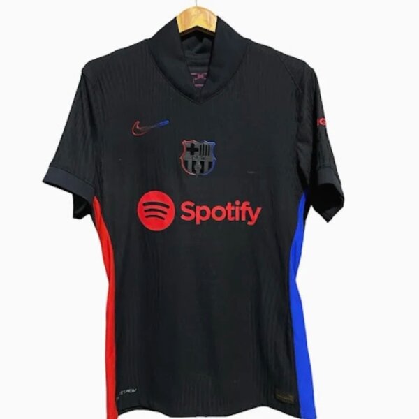 Maillot barcelonais 2024/2025
