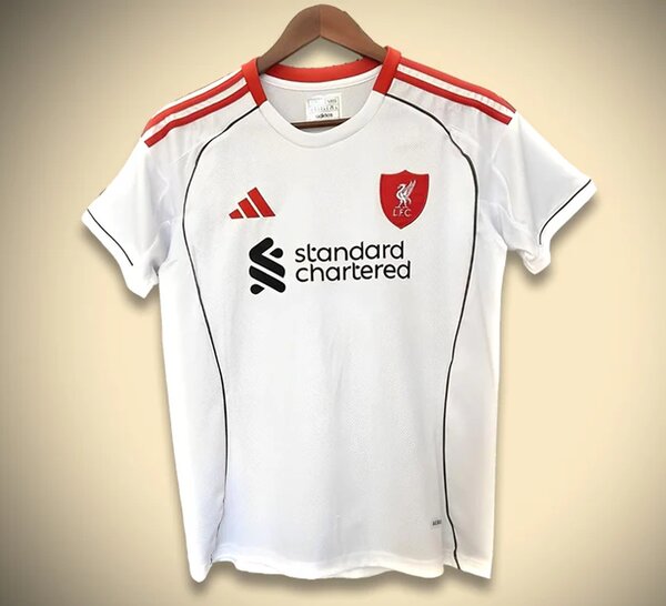Liverpool extérieur 25/26