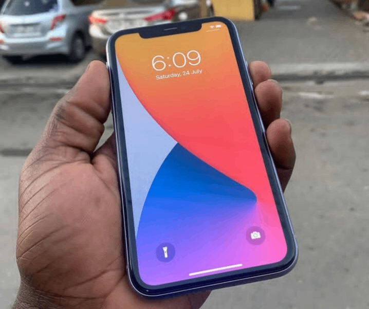 iPhone 11