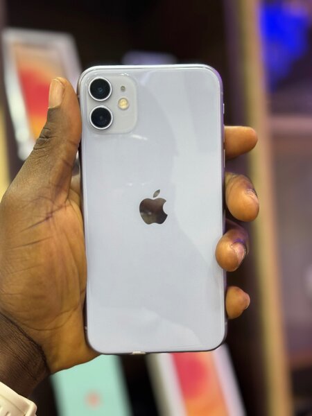iPhone 11