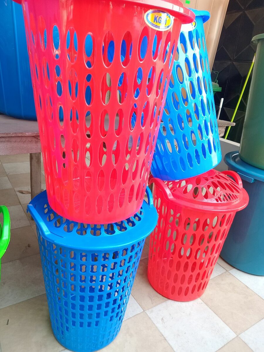 Laundry basket