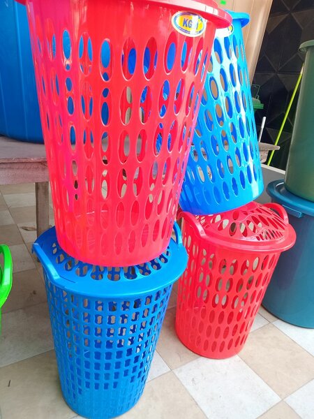 Laundry basket