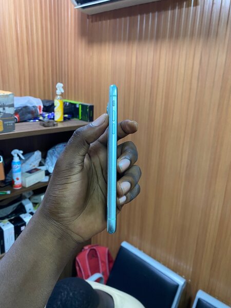 iPhone 11simple très propre